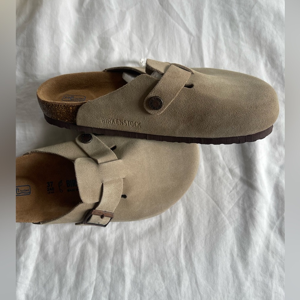 NIB Birkenstock Clogs WIDE softbed, 37